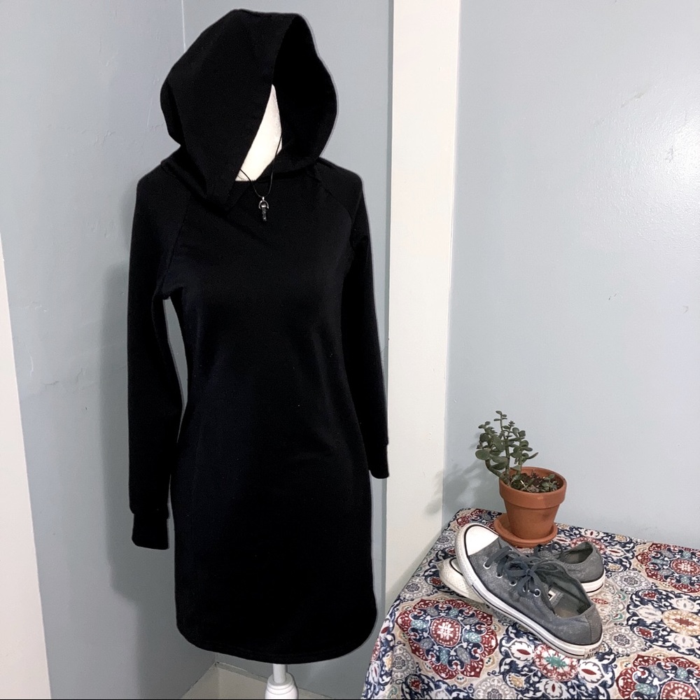 No Boundaries, Hooded Long Black Sweatshirt